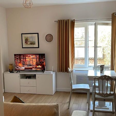 Dream Apartament Tirana Esterno foto