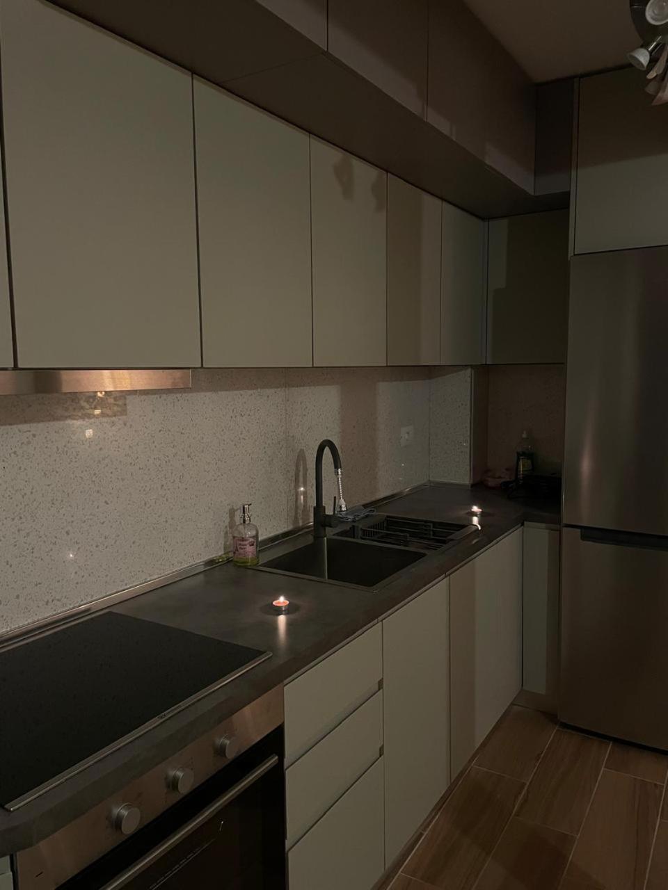 Dream Apartament Tirana Esterno foto