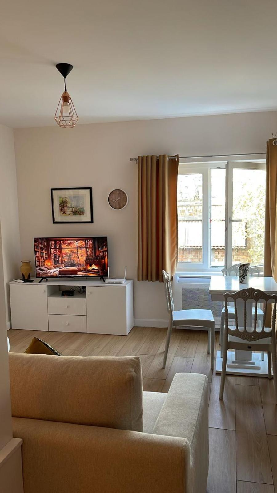 Dream Apartament Tirana Esterno foto